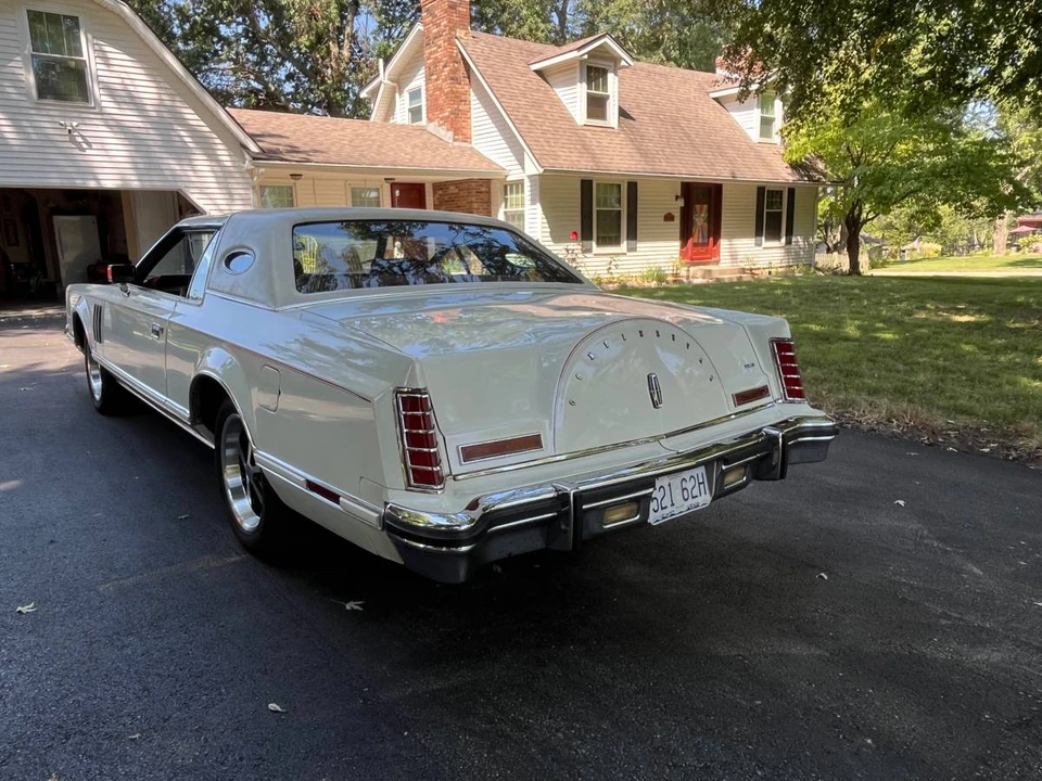 1979 Lincoln Continental Mark V - Image 3 of 20