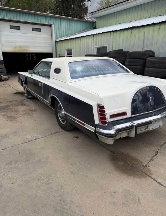 1979 Lincoln Continental Mark V - Image 3 of 17