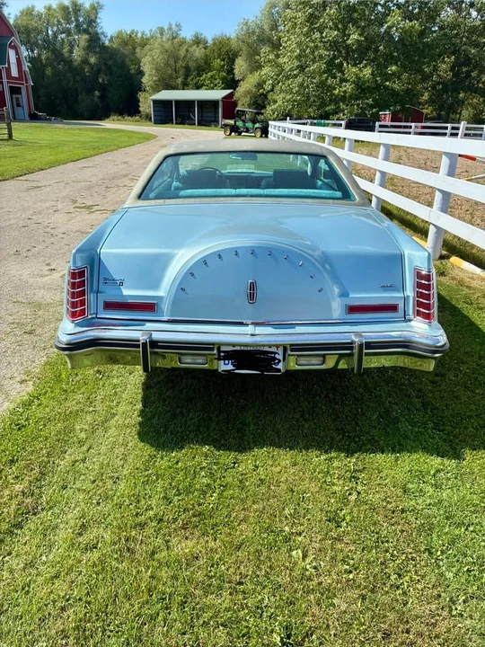1979 Lincoln Continental Mark V - Image 2 of 8
