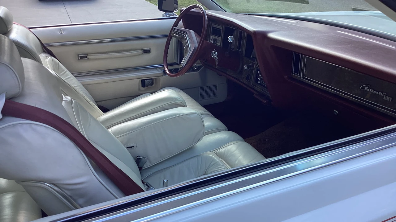 1979 Lincoln Continental Mark V - Image 4 of 5