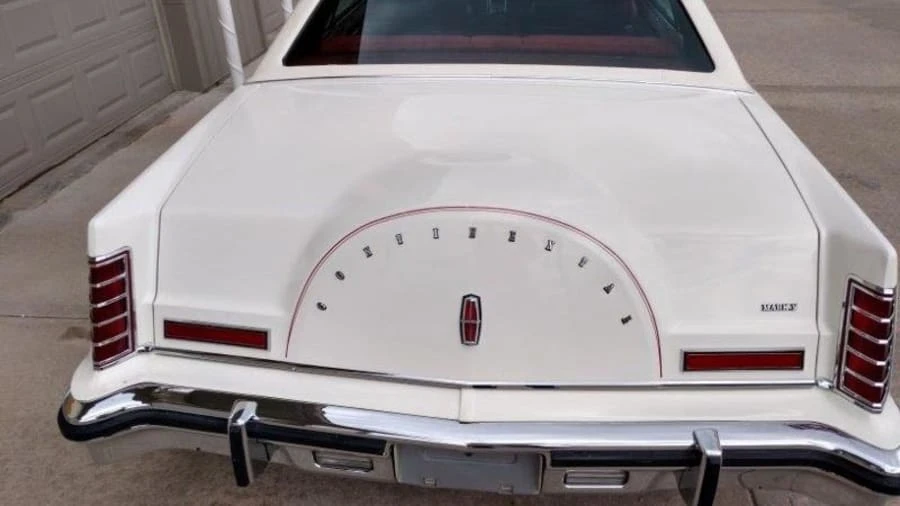 1979 Lincoln Continental Mark V - Image 8 of 12