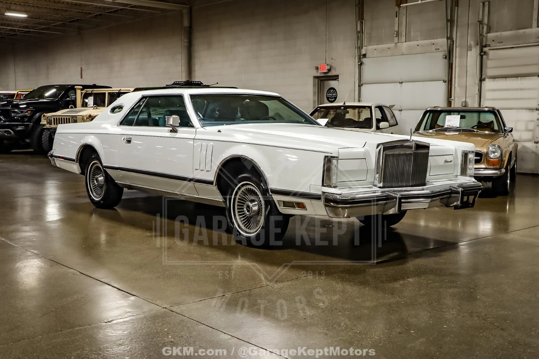 1979 Lincoln Continental 5th Gen - Image 13 of 31
