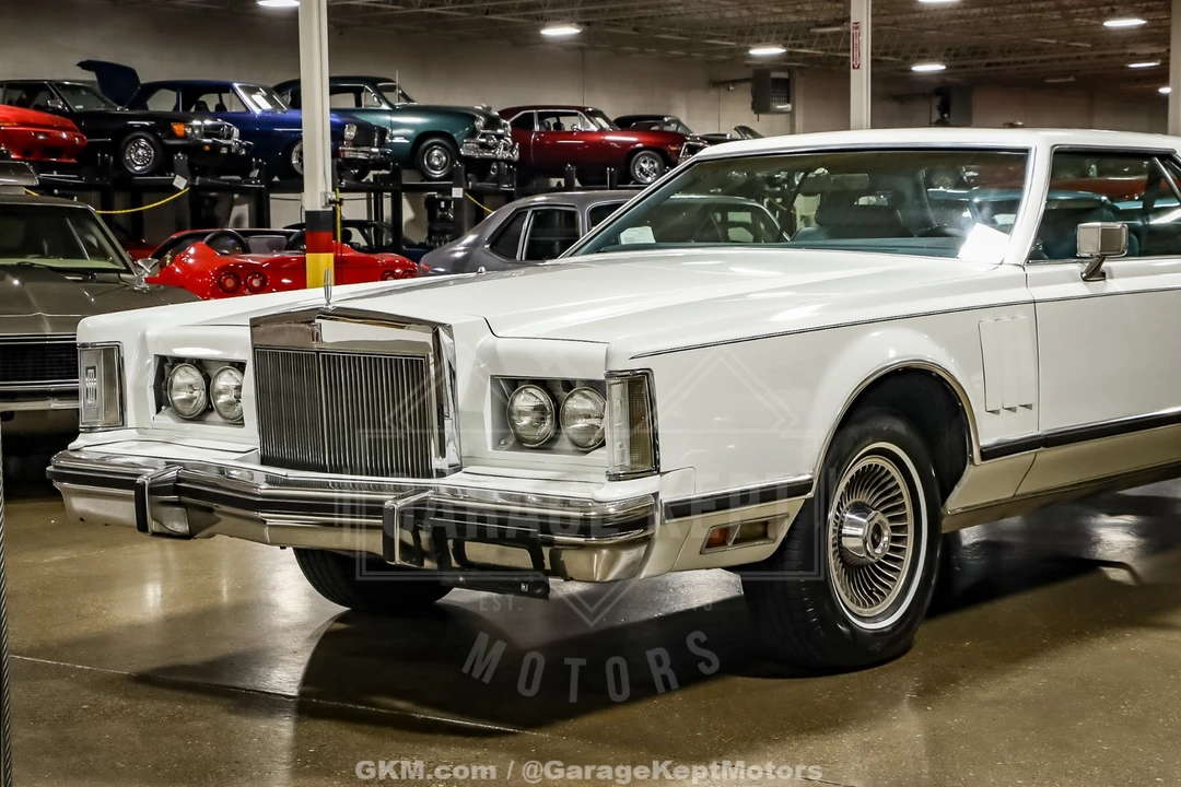 1979 Lincoln Continental 5th Gen - Image 24 of 31