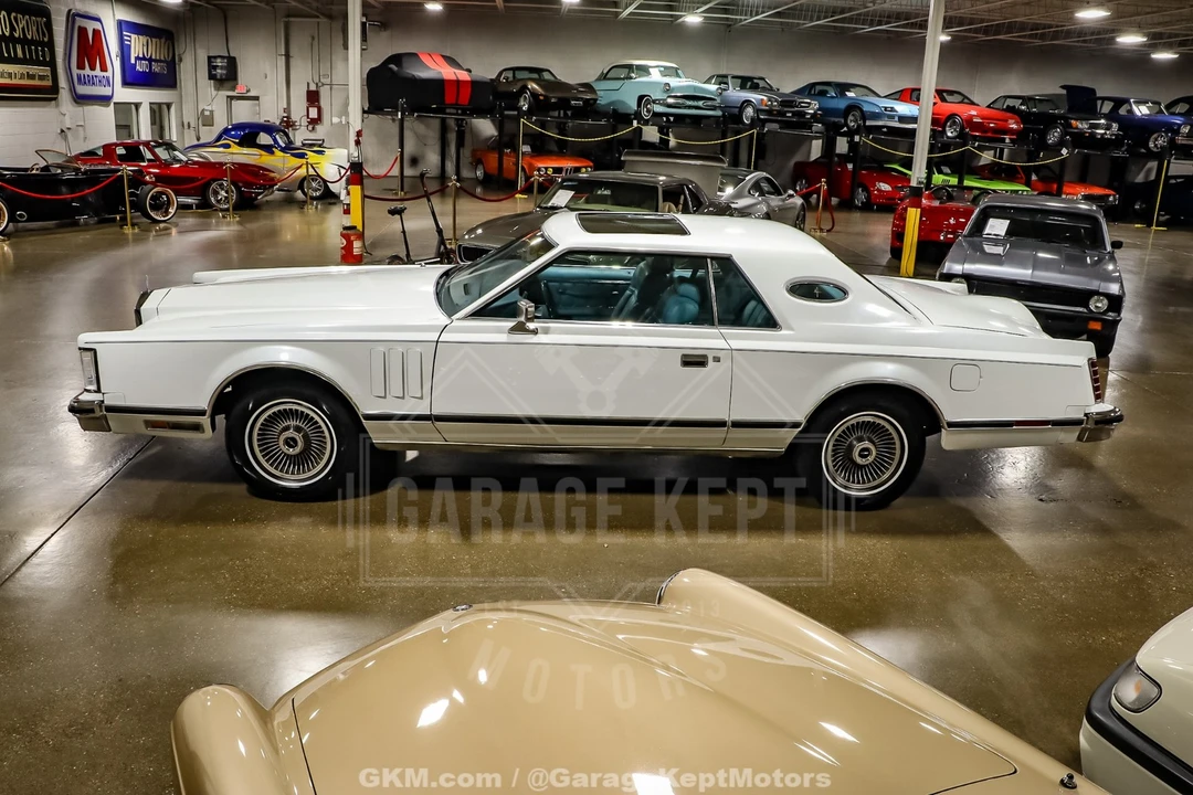 1979 Lincoln Continental 5th Gen - Image 6 of 31