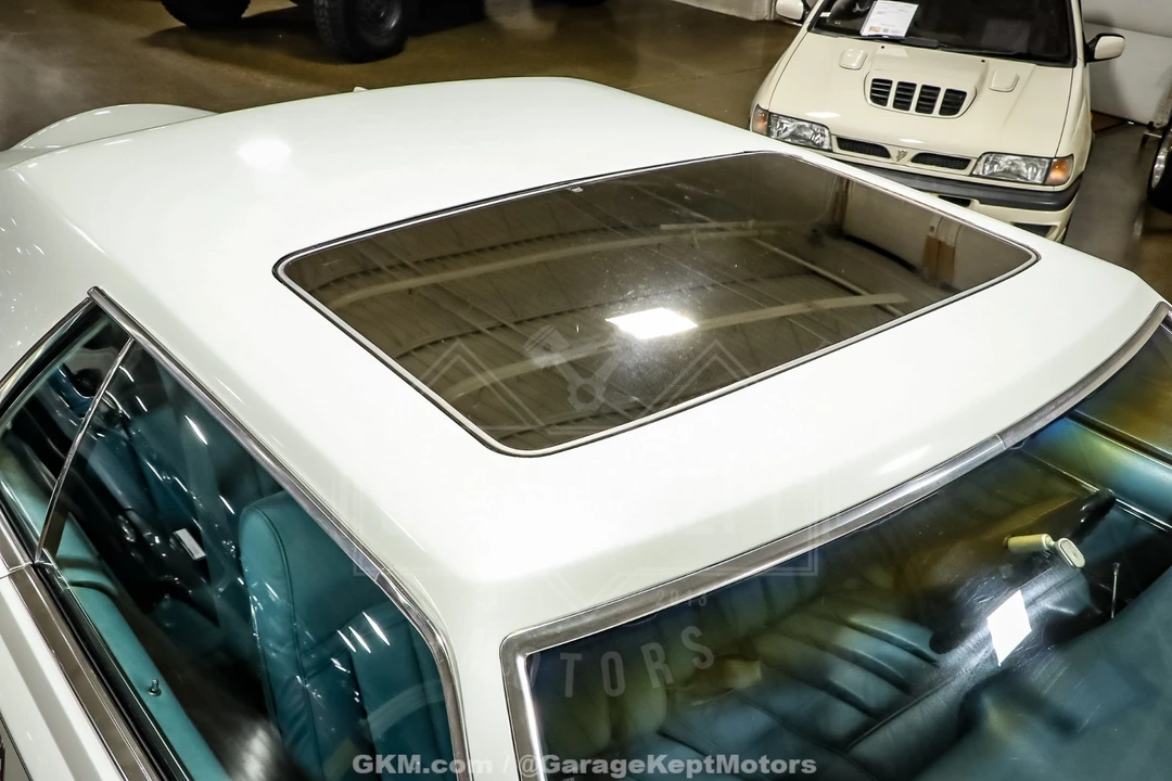 1979 Lincoln Continental 5th Gen - Image 18 of 31