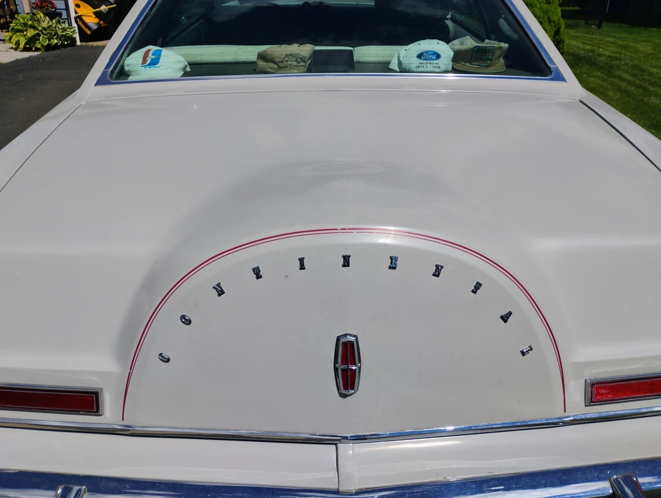 1979 Lincoln Continental 5th Gen - Image 26 of 31