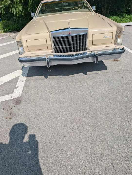 1979 Lincoln Continental 5th Gen - Image 7 of 13