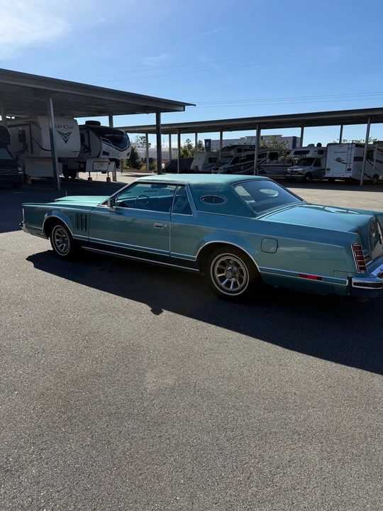 1979 Lincoln Continental 5th Gen - Image 5 of 14
