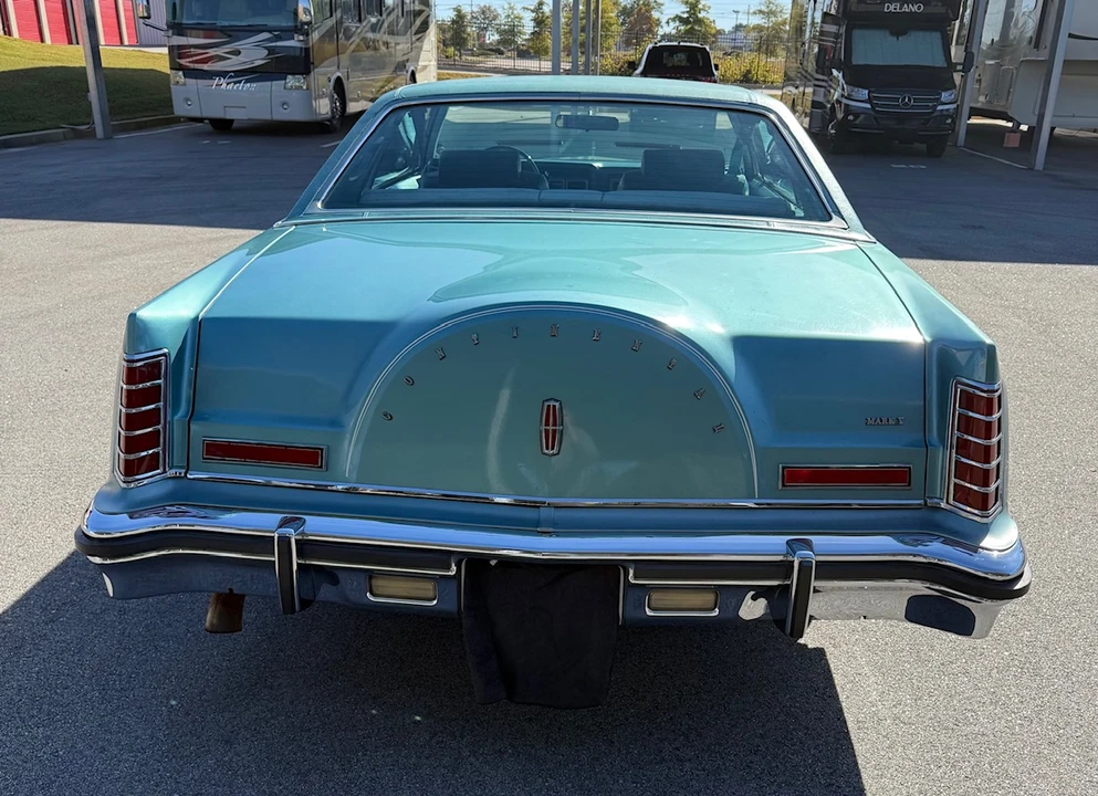 1979 Lincoln Continental 5th Gen - Image 10 of 14