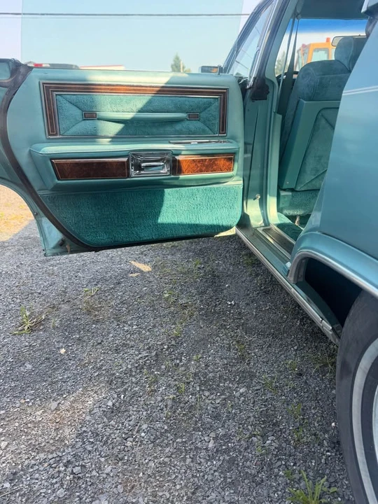 1979 Lincoln Continental 5th Gen - Image 9 of 20