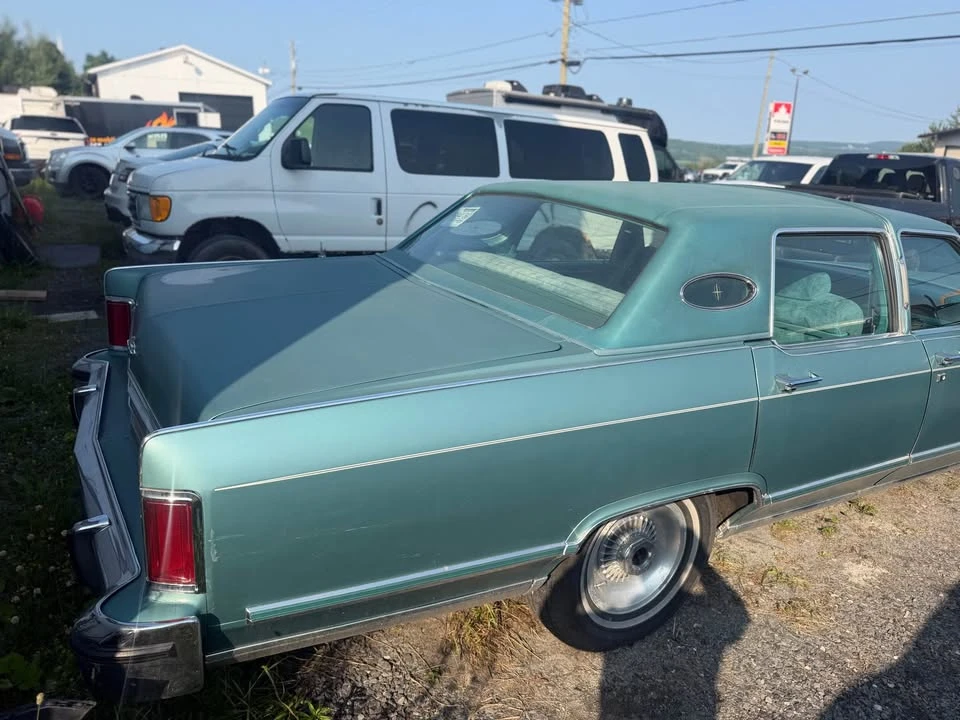 1979 Lincoln Continental 5th Gen - Image 7 of 20