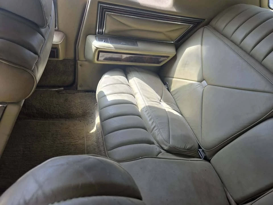 1979 Lincoln Continental 5th Gen - Image 13 of 20
