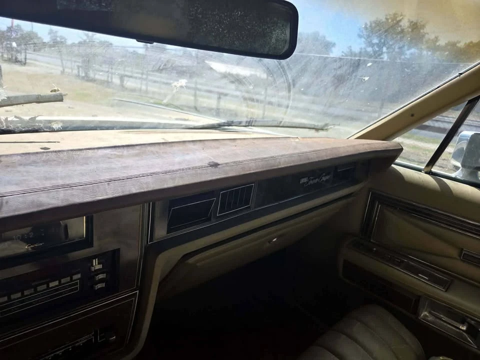 1979 Lincoln Continental 5th Gen - Image 7 of 20