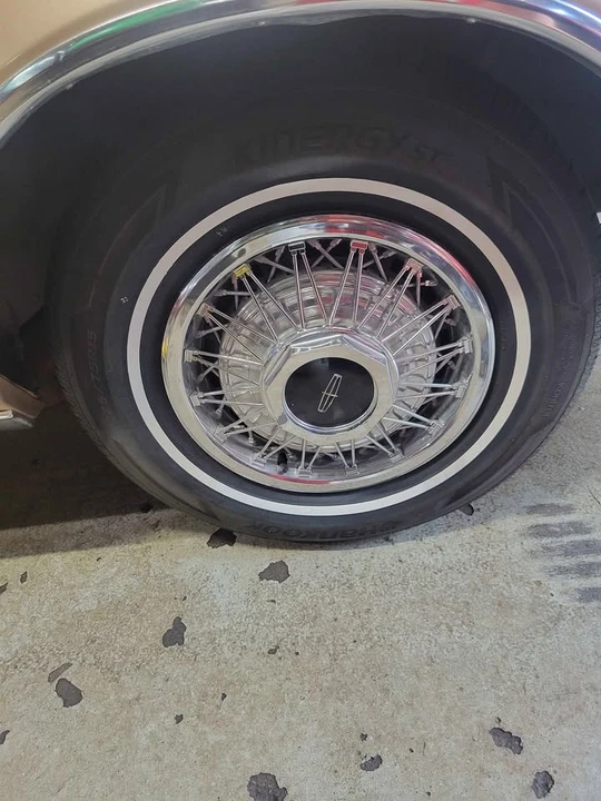 1979 Lincoln Continental 5th Gen - Image 2 of 14