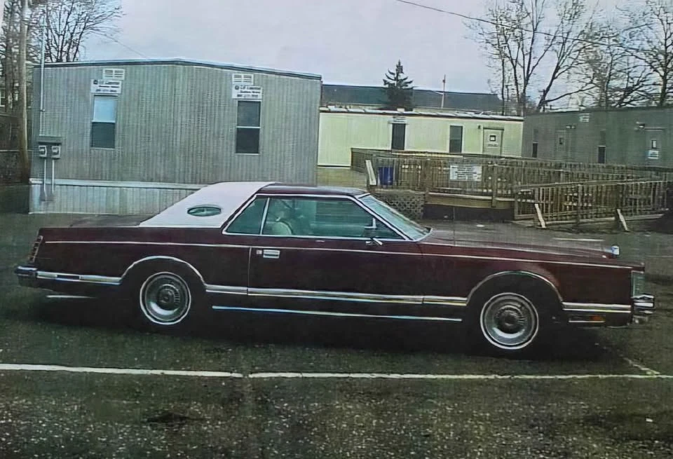 1979 Lincoln Continental 5th Gen - Image 2 of 3