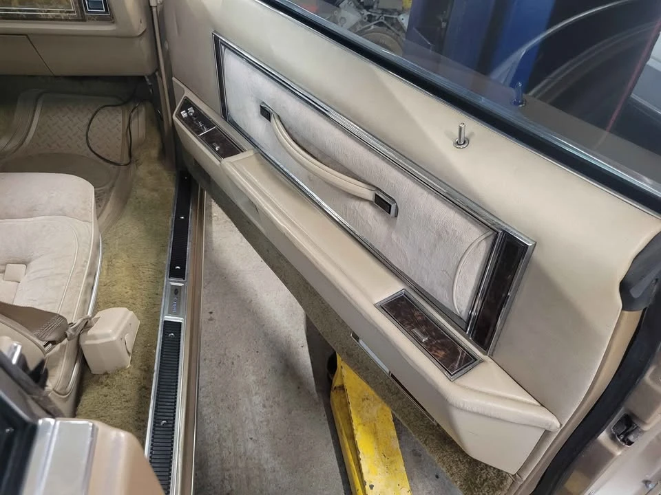 1979 Lincoln Continental 5th Gen - Image 6 of 14