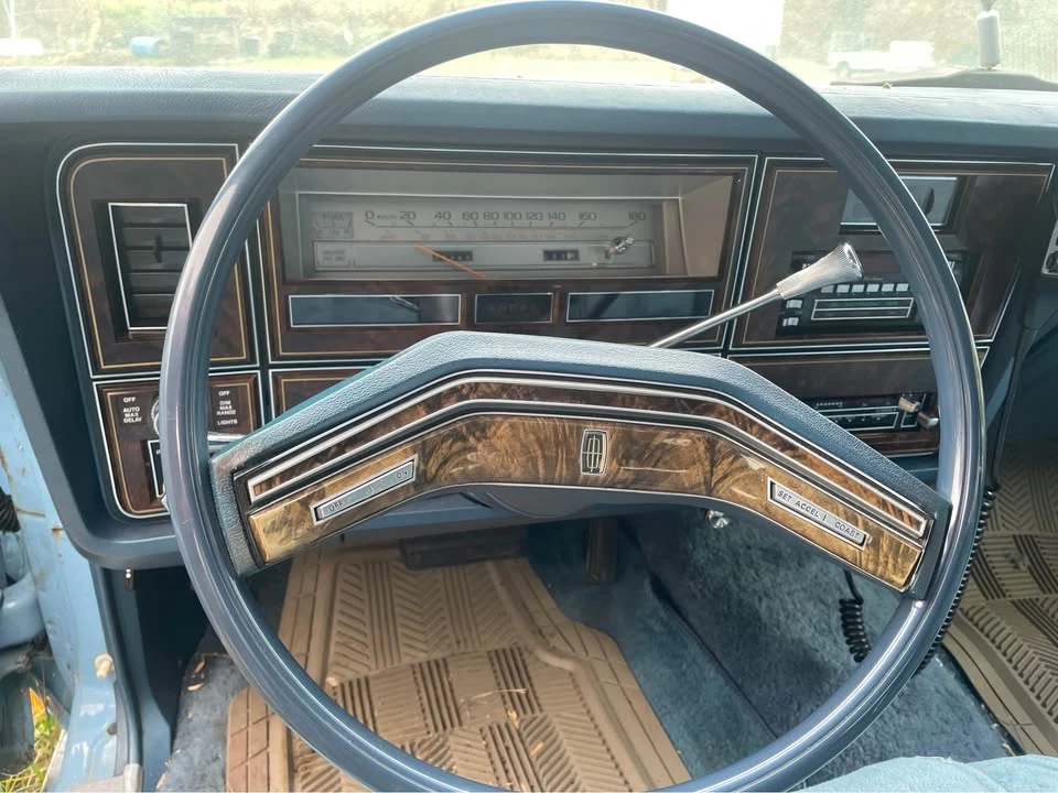 1979 Lincoln Continental 5th Gen - Image 12 of 18