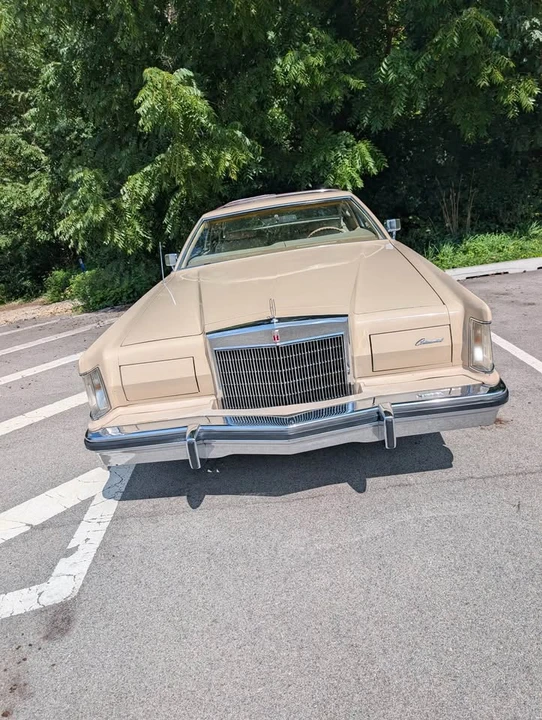 1979 Lincoln Continental 5th Gen - Image 4 of 5