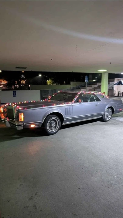 1979 Lincoln Continental 5th Gen - Image 9 of 10