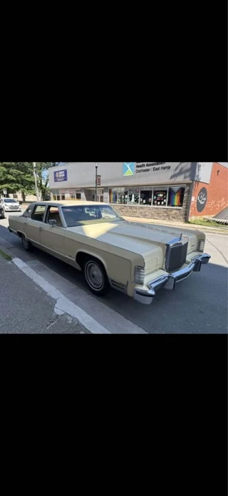 1979 Lincoln Continental 5th Gen - Image 2 of 4