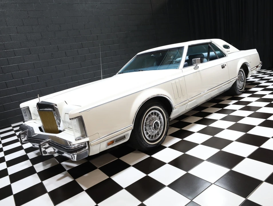1979 Lincoln Continental 5th Gen - Image 8 of 31