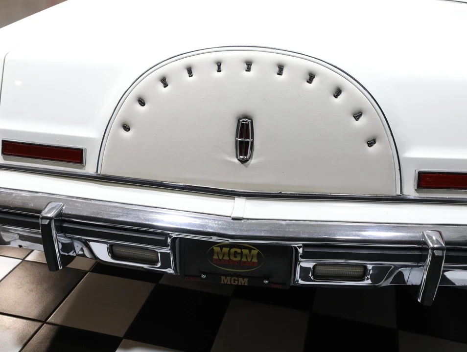 1979 Lincoln Continental 5th Gen - Image 23 of 31