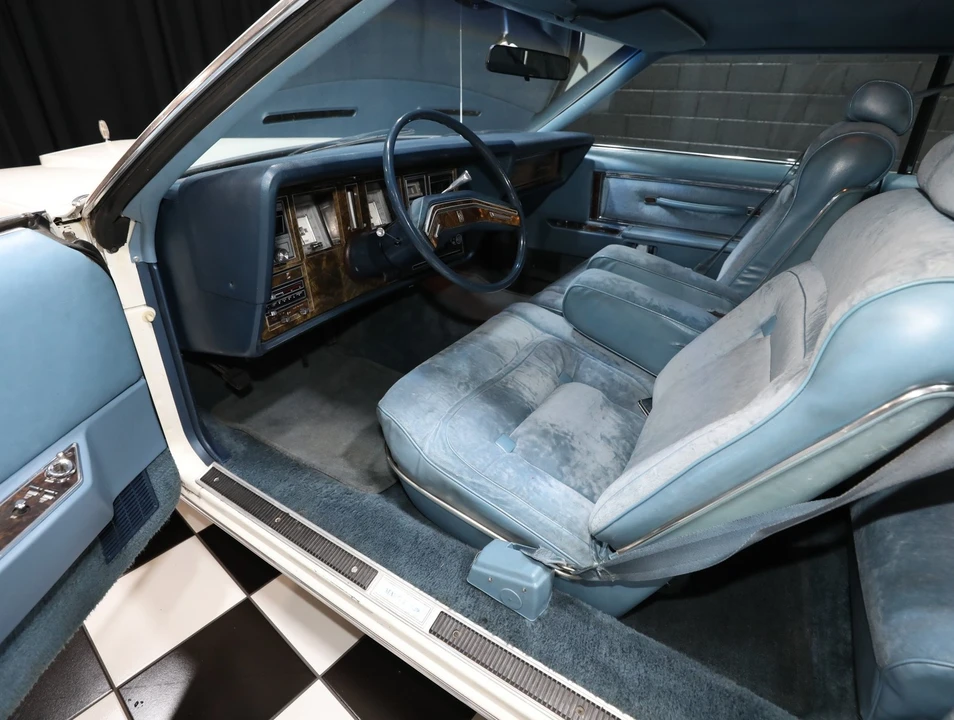 1979 Lincoln Continental 5th Gen - Image 3 of 31