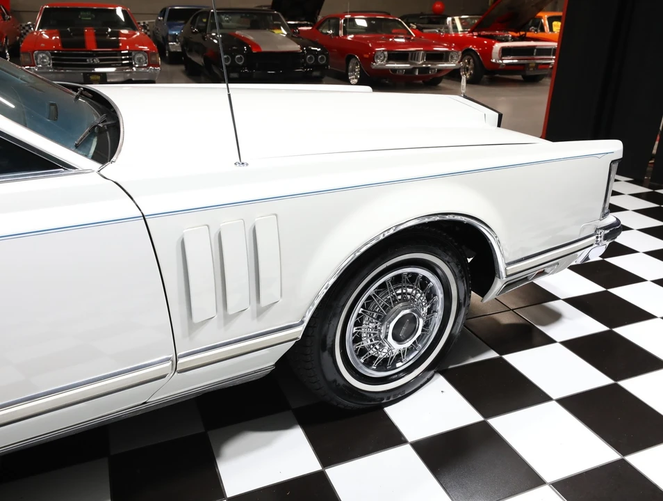 1979 Lincoln Continental 5th Gen - Image 16 of 31