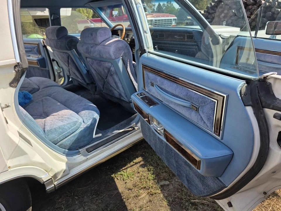 1979 Lincoln Continental 5th Gen - Image 10 of 15