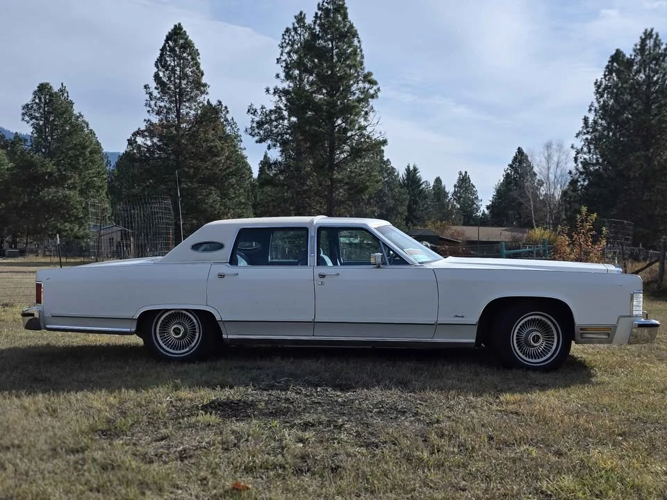 1979 Lincoln Continental 5th Gen - Image 2 of 15