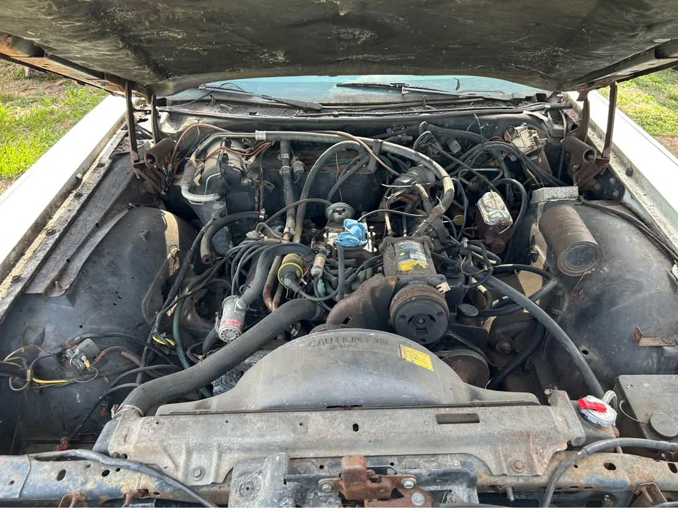 1979 Lincoln Continental 5th Gen - Image 2 of 15