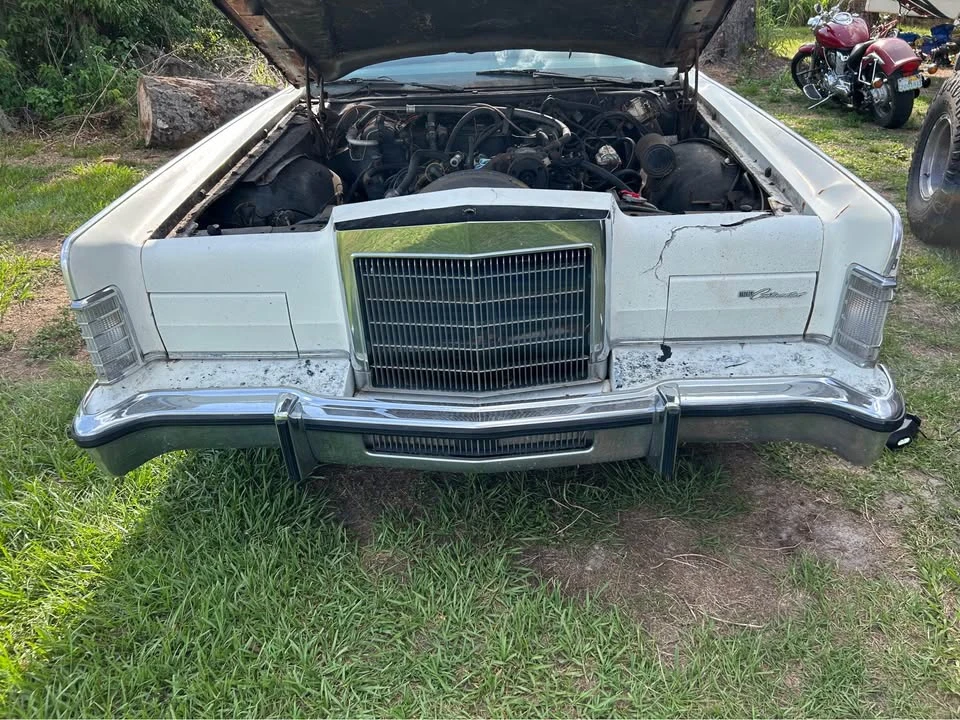 1979 Lincoln Continental 5th Gen - Image 9 of 15