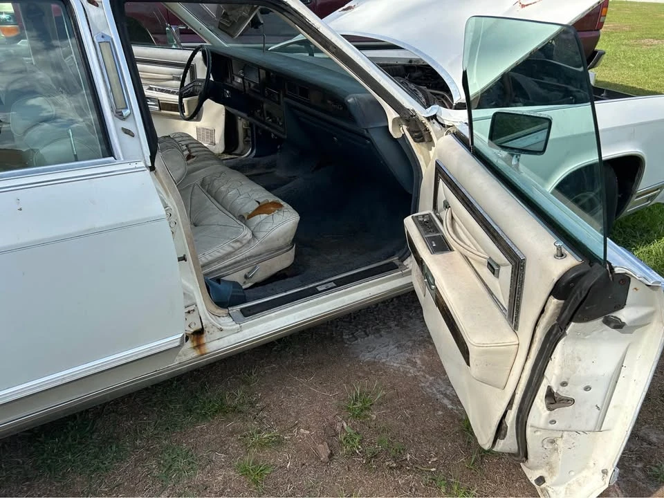 1979 Lincoln Continental 5th Gen - Image 8 of 15