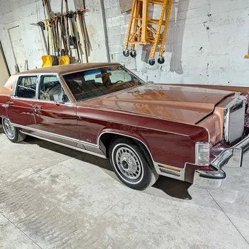 1979 Lincoln Continental Town Car