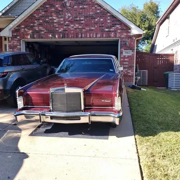 1979 Lincoln Continental Sedan 4D