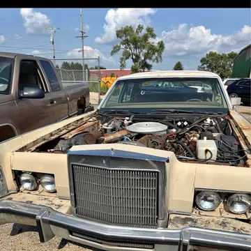 1979 Lincoln Continental Sedan 4D