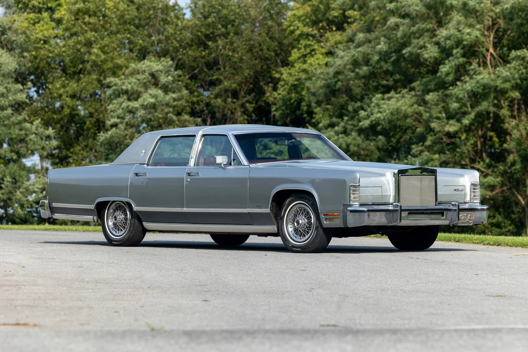 1979 Lincoln Continental 5th Gen - Image 3 of 31