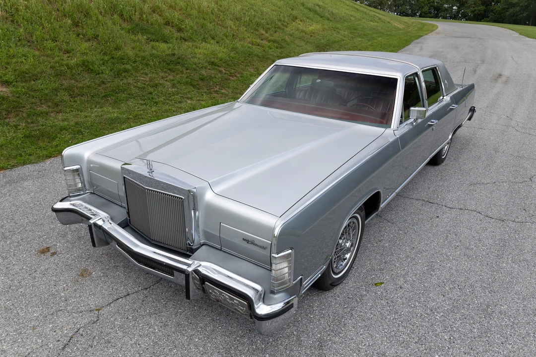 1979 Lincoln Continental 5th Gen - Image 7 of 31