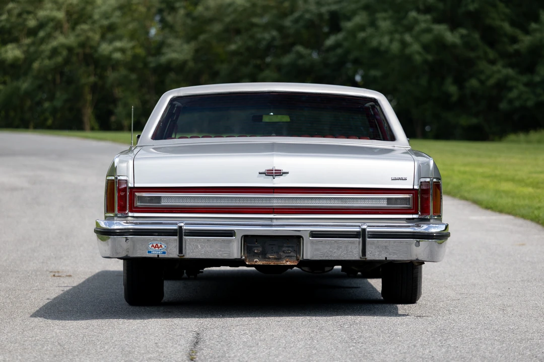 1979 Lincoln Continental 5th Gen - Image 12 of 31