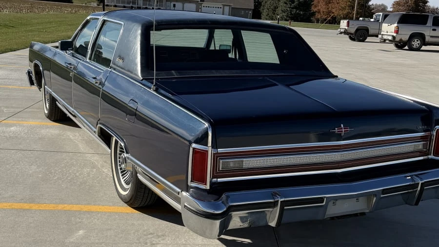 1979 Lincoln Continental 5th Gen - Image 7 of 16