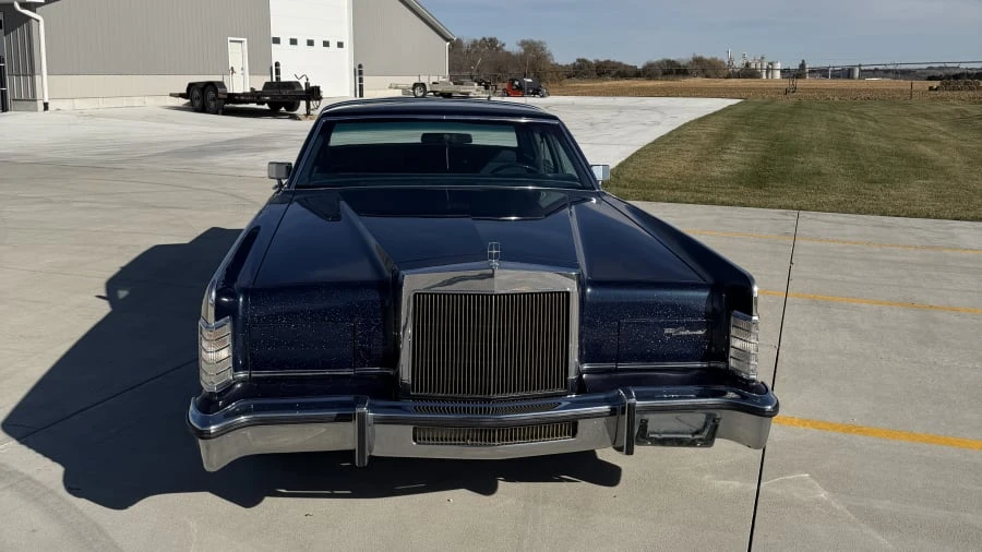 1979 Lincoln Continental 5th Gen - Image 4 of 16