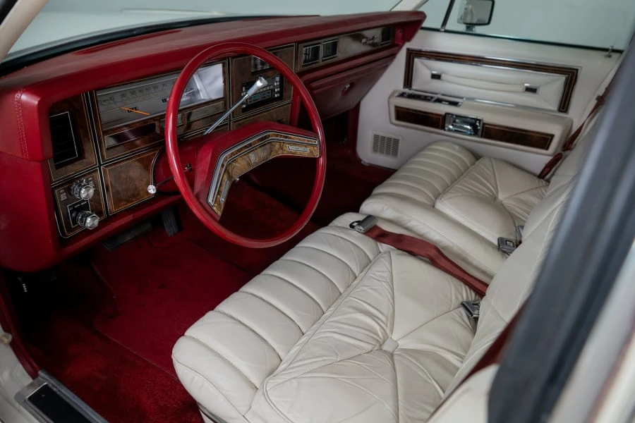 1979 Lincoln Continental 5th Gen - Image 18 of 31
