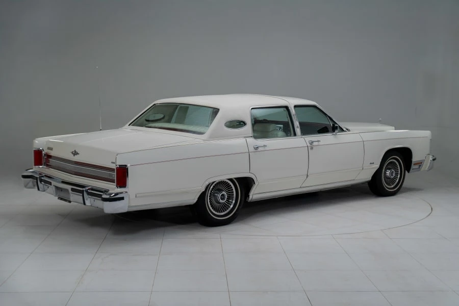 1979 Lincoln Continental 5th Gen - Image 12 of 31