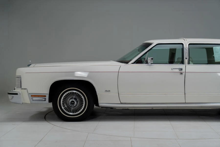 1979 Lincoln Continental 5th Gen - Image 15 of 31