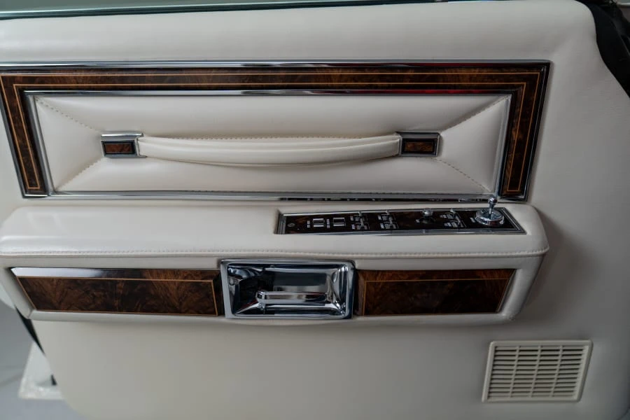 1979 Lincoln Continental 5th Gen - Image 22 of 31