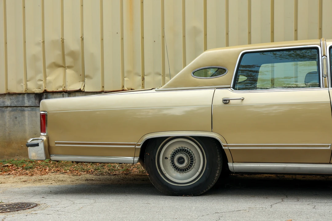 1979 Lincoln Continental 5th Gen - Image 6 of 31