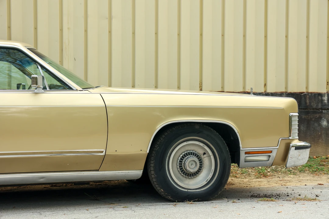1979 Lincoln Continental 5th Gen - Image 7 of 31