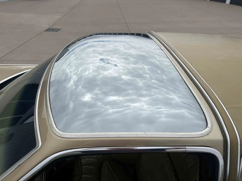 1979 Lincoln Continental 5th Gen - Image 20 of 31
