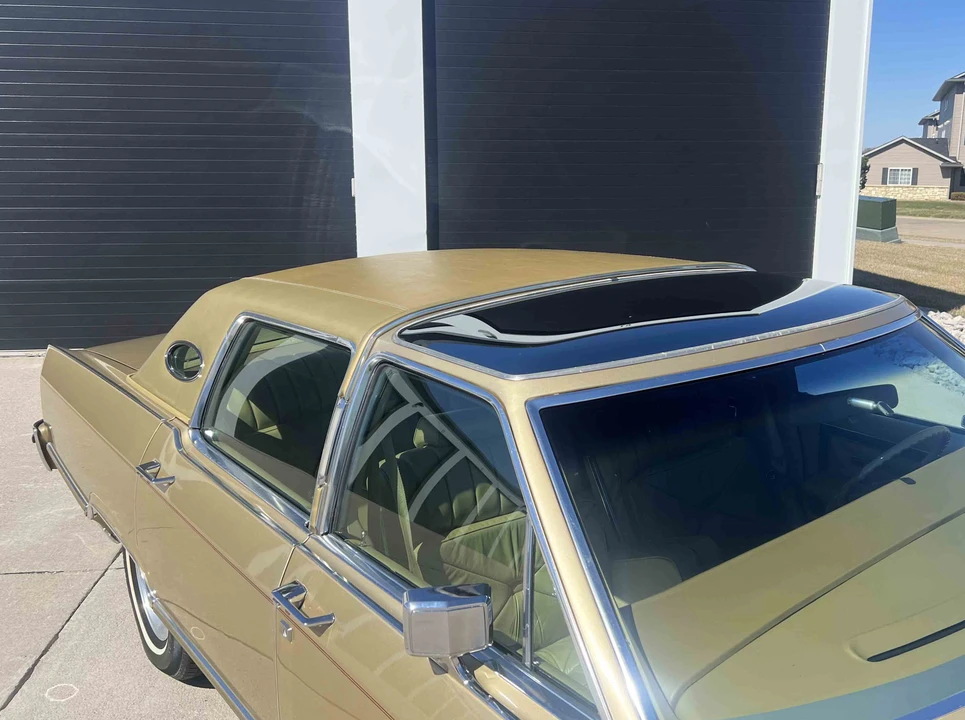 1979 Lincoln Continental 5th Gen - Image 18 of 31