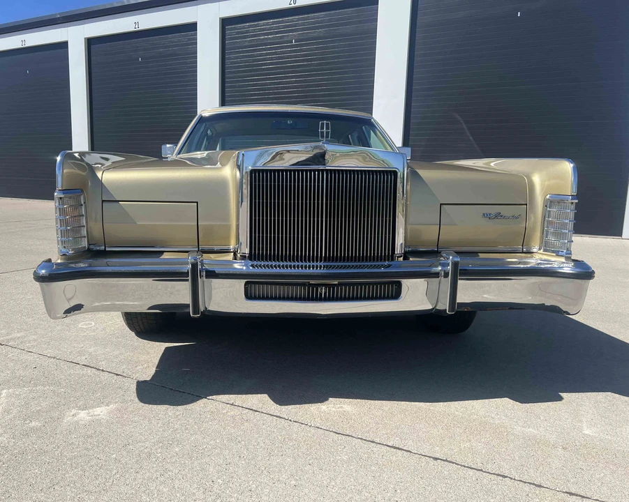 1979 Lincoln Continental 5th Gen - Image 5 of 31